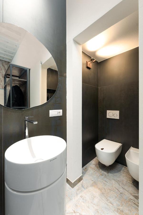 F1Rst Suite Apartment & Spa Firenze Kültér fotó