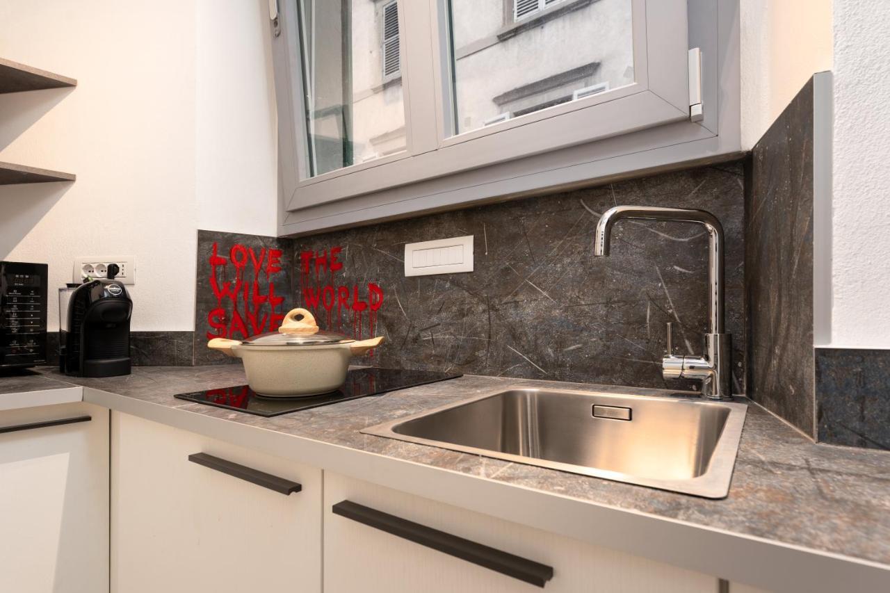F1Rst Suite Apartment & Spa Firenze Kültér fotó